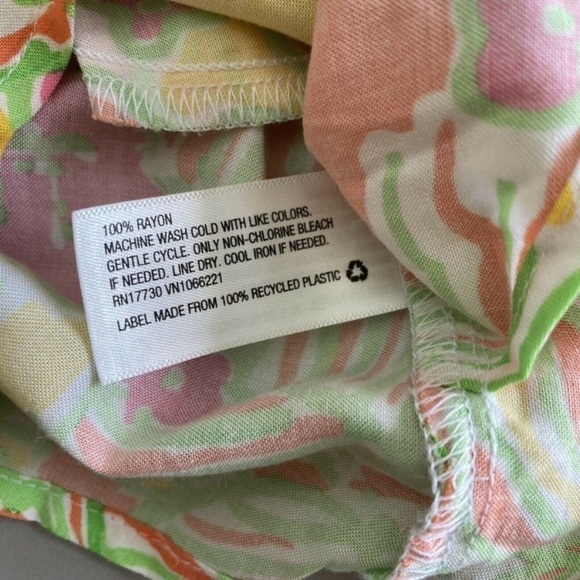 LILLY Pulitzer Target Challis Happy Place Limited Edition Rayon Romper Women’s S - Picture 11 of 13